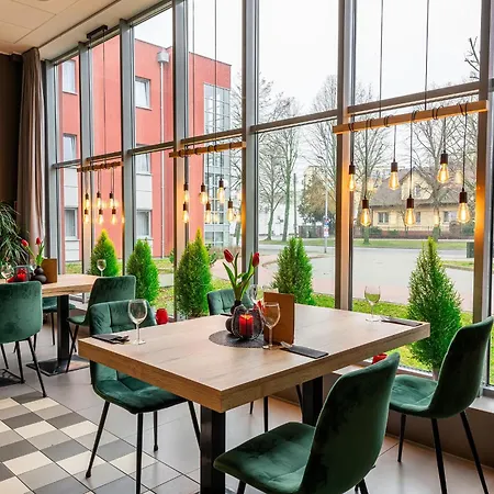 Hotel Maraton 3*